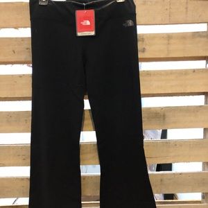 BRAND NEW North Face Black Yoga Pants